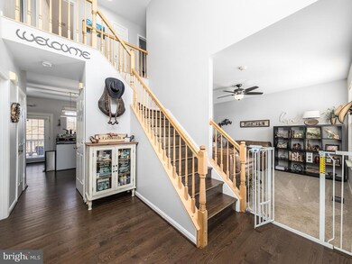 17023 Cass Brook Ln, Woodbridge, VA 22191 - photo 2