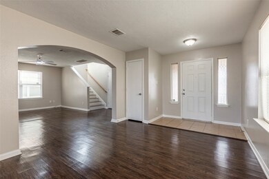 10831 Heathercliff Ln, Houston, TX 77075 - photo 7