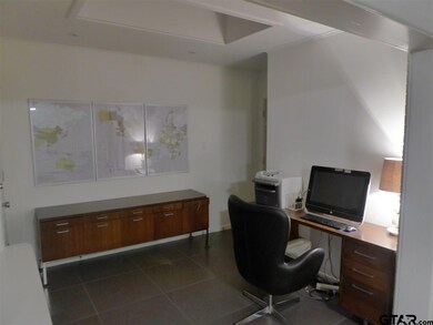 1104 1104 E Dulse, Tyler, TX 75701 - photo 6