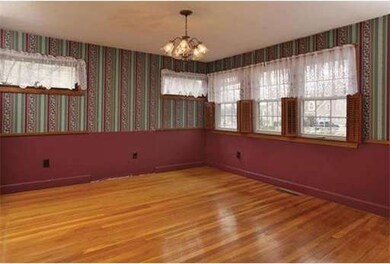 45 Holliston St, Quincy, MA 02169 - photo 3