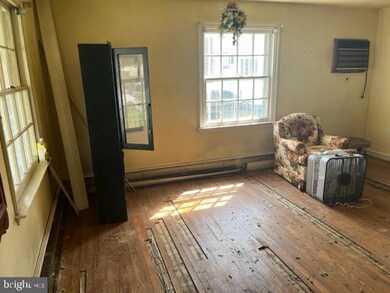 140 Hirst Ave, Lansdowne, PA 19050 - photo 6