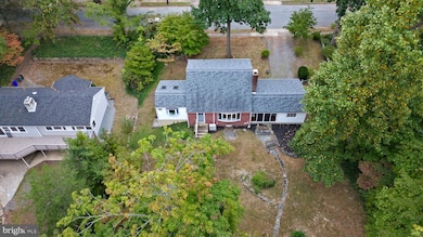 549 Park Dr, Woodbury, NJ 08096 - photo 2