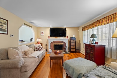 28 Fallon Dr, North Haven, CT 06473 - photo 5