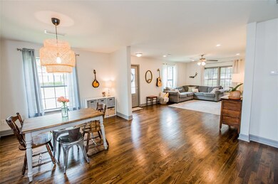 1109 N Preston St, Ennis, TX 75119 - photo 7