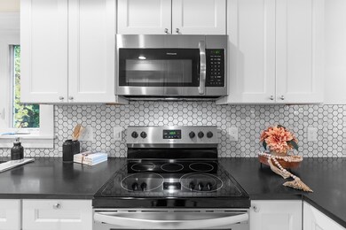 15 S Flagg St, Worcester, MA 01602 - photo 6