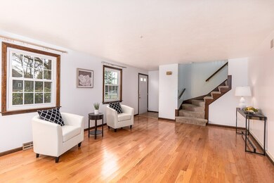 103 Drummer Rd, Acton, MA 01720 - photo 2