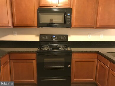 1831 Central Place NE unit B, Washington, DC 20002 - photo 4