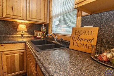 14612 158th Rd, Mayetta, KS 66509 - photo 2