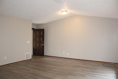 119 Kendra Dr, Oklahoma City, OK 73110 - photo 4