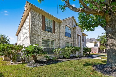11727 Spring Path Ct, Tomball, TX 77377 - photo 3