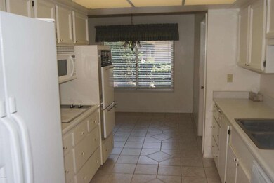 18217 N 99th Dr, Sun City, AZ 85373 - photo 6