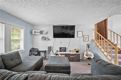 718 W 8th St N, Newton, IA 50208 - photo 3