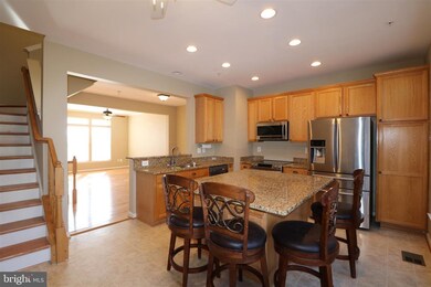 12212 Cypress Spring Rd, Clarksburg, MD 20871 - photo 2