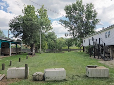 6805 E Palmers Dr, Monticello, IN 47960 - photo 4