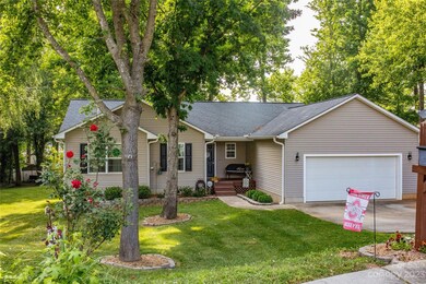 129 Princess Loop, Troutman, NC 28166 - photo 2