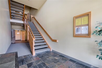 516 Darby Dr unit 310, Bellingham, WA 98226 - photo 4