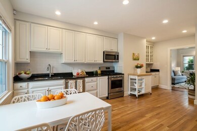 154 Dexter Ave unit 1, Watertown, MA 02472 - photo 3