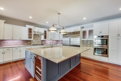 431 E East Ct, Elmhurst, IL 60126 - photo 5