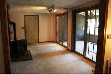 12 Paxton Rd, Spencer, MA 01562 - photo 7