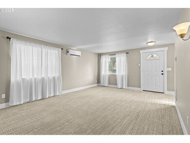 134 N Johnson Ave, Yacolt, WA 98675 - photo 6