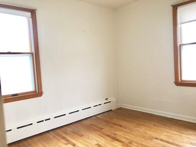 2007 Pearsall Pkwy, Waukegan, IL 60085 - photo 5