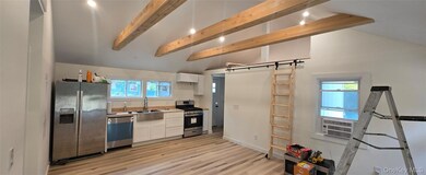 unlisted-address, Setauket, NY 11733 - photo 5