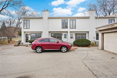 315 Nautilus Dr, Madison, WI 53705 - photo 5