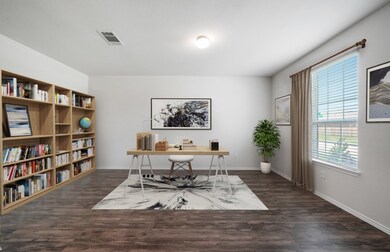 310 Appaloosa Dr, Alvin, TX 77511 - photo 2