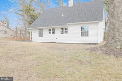 36 Buttonbush Ln, Willingboro, NJ 08046 - photo 3