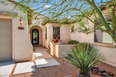 2 Entrance way