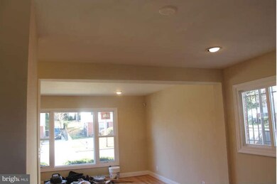 123 W Mill Ave, Capitol Heights, MD 20743 - photo 3