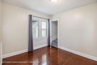 814 N Martin Luther King jr Blvd, Lansing, MI 48915 - photo 7