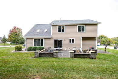 1271 Thomas Trail, Oconomowoc, WI 53066 - photo 5