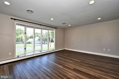 920 Jeffrey Dr, Southampton, PA 18966 - photo 7