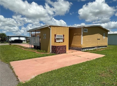 14700 Patrick Henry Rd unit 1, North Fort Myers, FL 33917 - photo 3