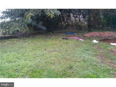 10 Nichols Ave, Coatesville, PA 19320 - photo 3