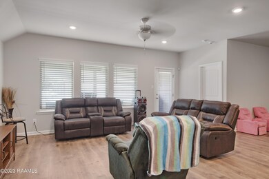 101 Baggerly Way-10