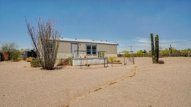 2329 E 2nd Ave-25