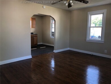 318 20th St, Dunbar, WV 25064 - photo 6