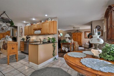 821 Woodsedge Dr, Maryville, IL 62062 - photo 6