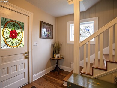 Entrance/Foyer