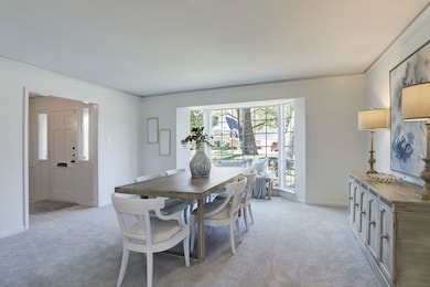 906 N Wilcrest Dr, Houston, TX 77079 - photo 6