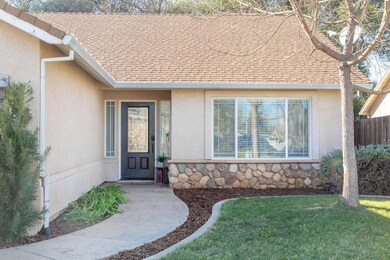 3418 Mearn Ct, Redding, CA 96002 - photo 3