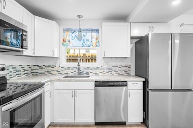 2950 2 Worlds Dr, Columbus, IN 47201 - photo 5