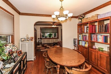 808 Greenview Ave, Des Plaines, IL 60016 - photo 5