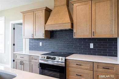 610 Ellis Cir, Adel, IA 50003 - photo 4