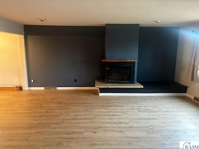 118 S 7th St, Saint Peter, MN 56082 - photo 3