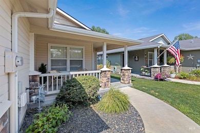 8333 N Duncan Ln, Boise, ID 83714 - photo 2