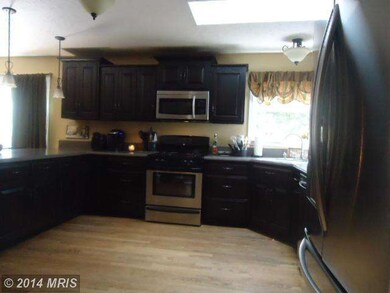 112 Running Bear Ct, Front Royal, VA 22630 - photo 5