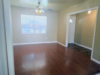 3818 Knotty Oaks Trail, Houston, TX 77045 - photo 2
